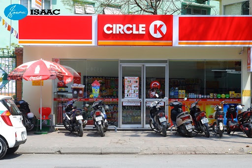Chuỗi cửa hàng Circle đều có mặt tiền rộng