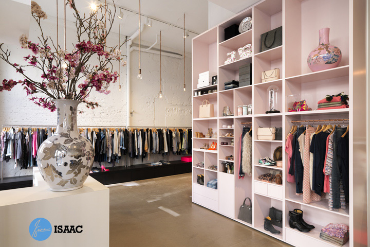 Màu sắc cửa hàng