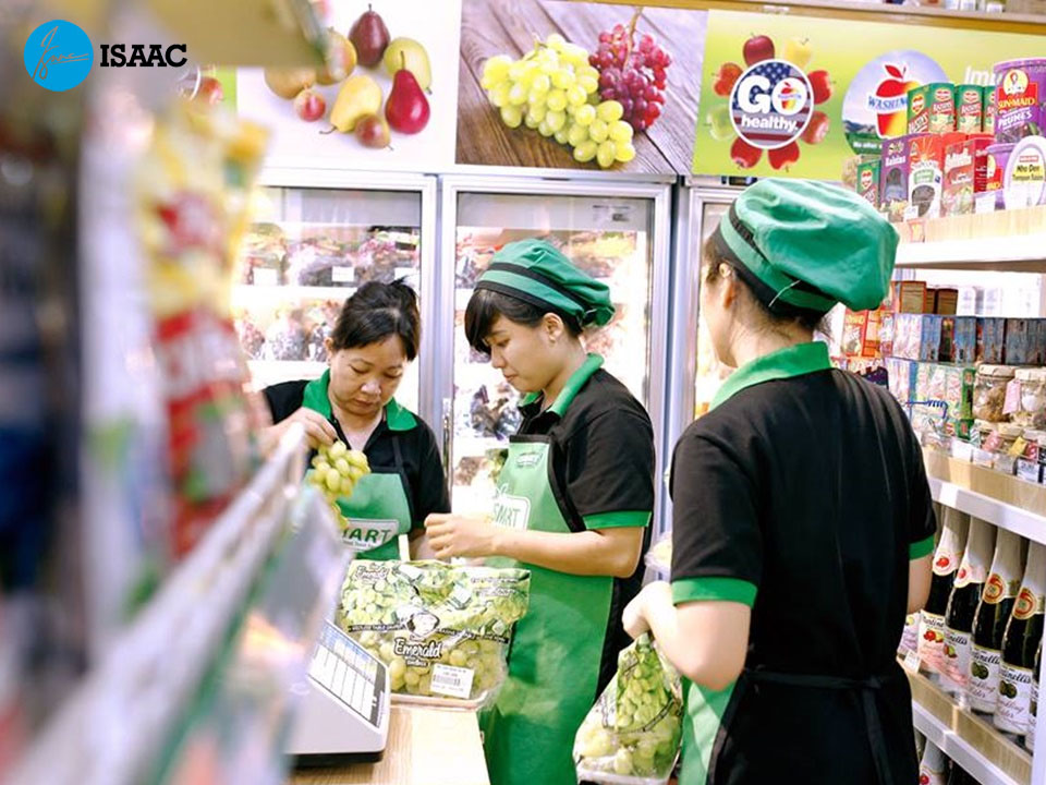 nhân viên bán hàng siêu thị
