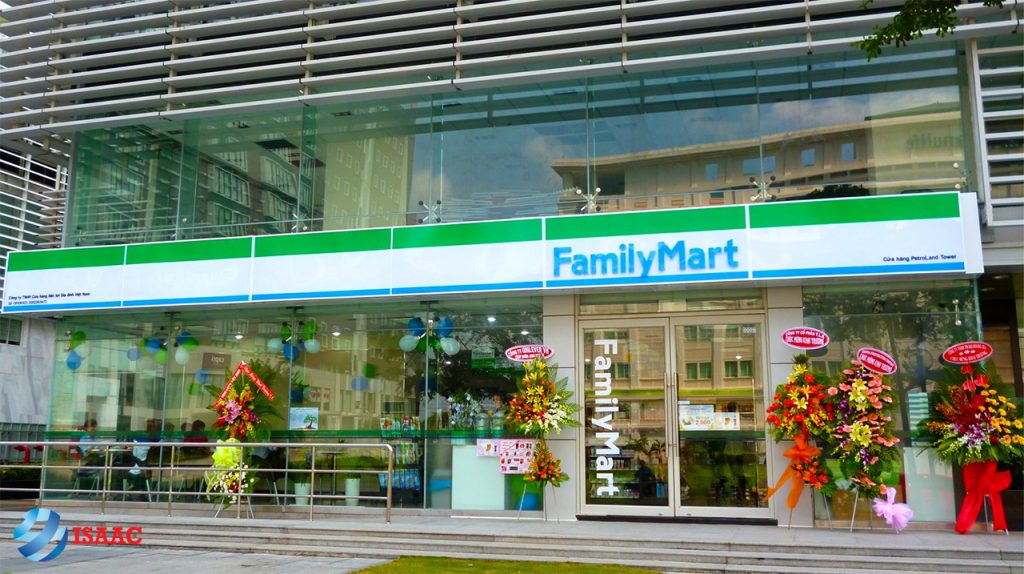 cua-hang-family-mart