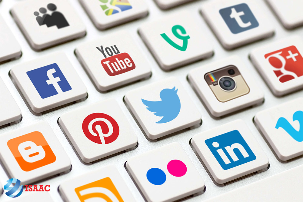 tận dụng social media