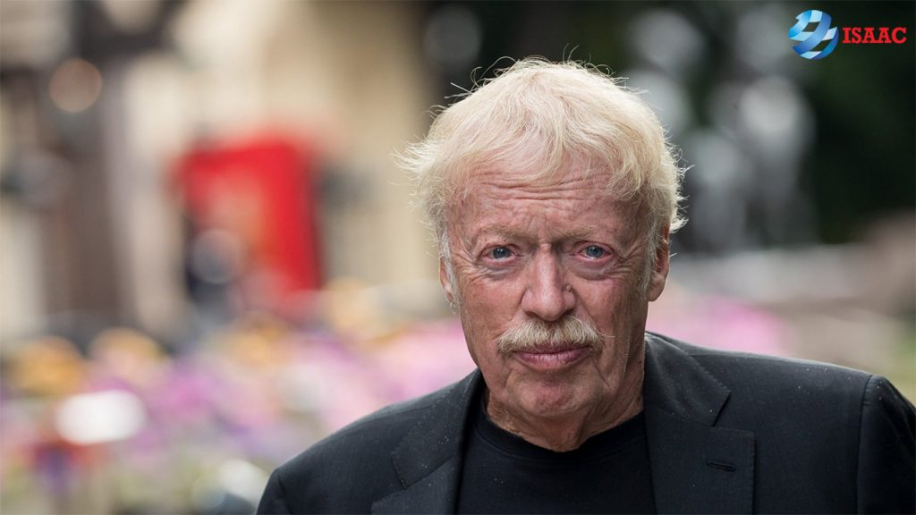 ty-phu-kinh-doanh-Phil-Knight 