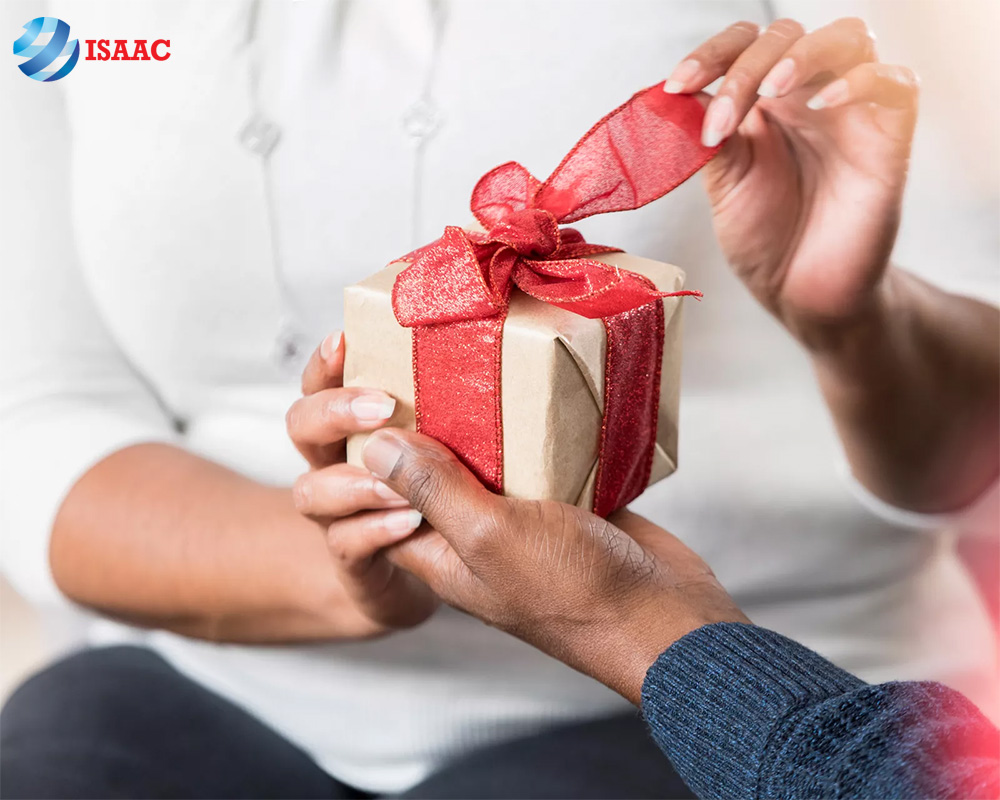 Chọn quà tết cho bố mẹ vợ theo tính cách