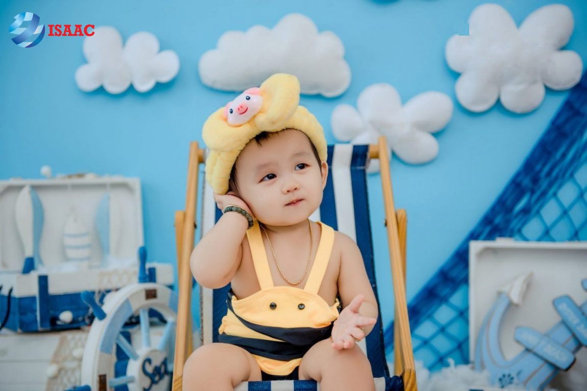 quà tặng thôi nôi