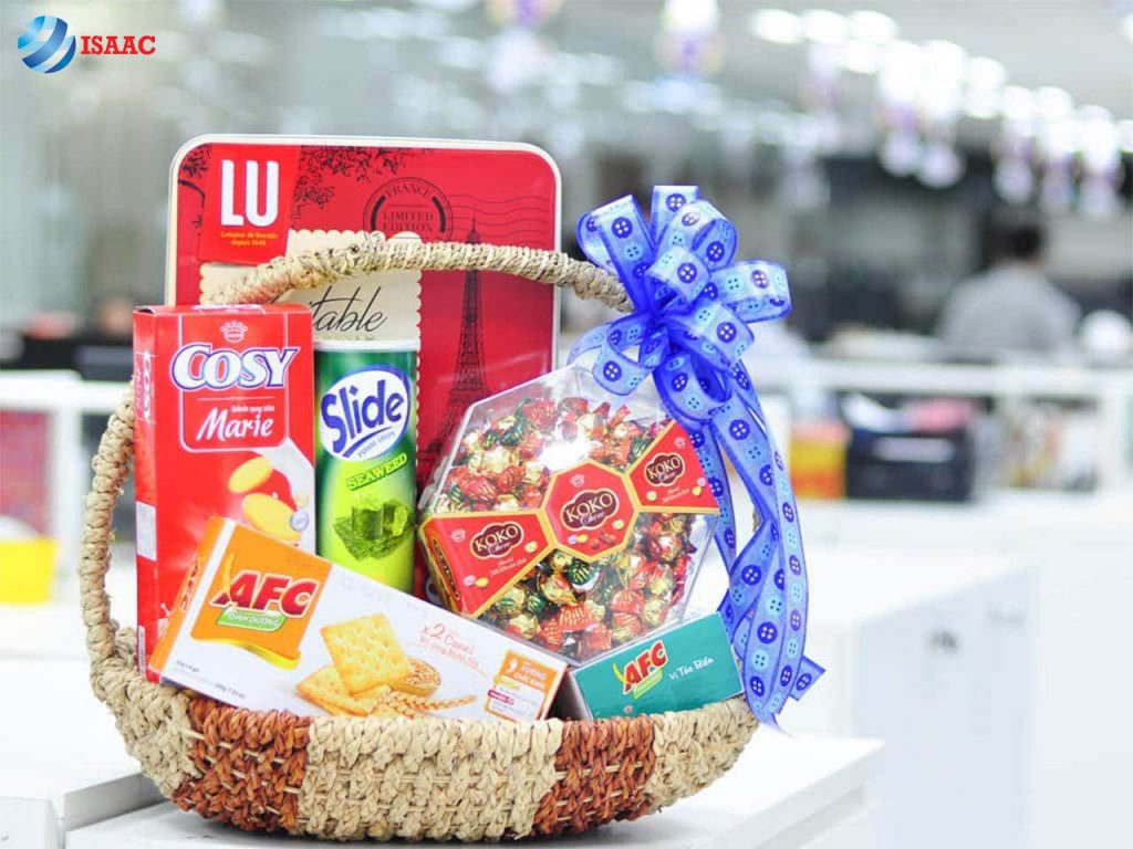 Tặng giỏ quà Tết ngày Tết