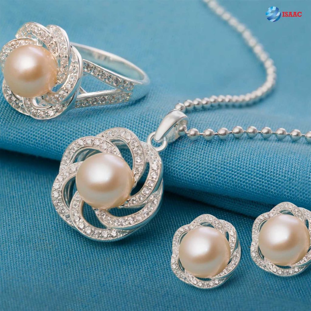 Trang sức tặng Mẹ